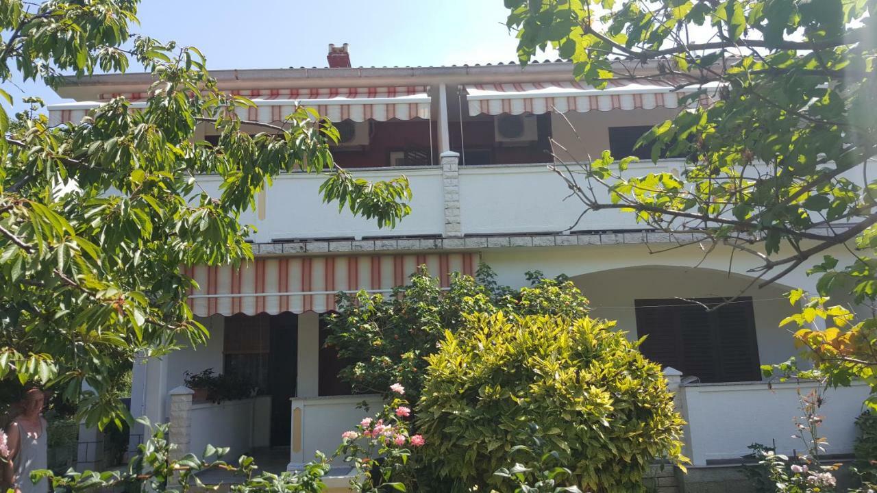 Apartman Marija Palit Εξωτερικό φωτογραφία